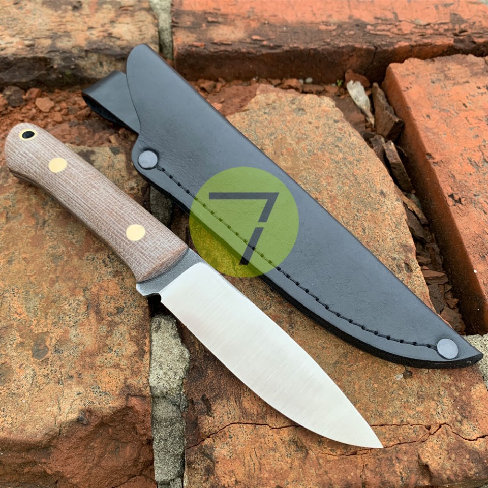 Нож нескладной ручной работы ПОМОЩНИК №37 (сталь N690) с кожаными ножнами Нож нескладной ручной работы ПОМОЩНИК №37 (сталь N690) с кожаными ножнами
