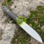 Нож нескладной ручной работы ПОМОЩНИК №25 (сталь N690) с кожаными ножнами Нож нескладной ручной работы ПОМОЩНИК №25 (сталь N690) с кожаными ножнами