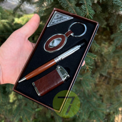 Подарочный набор зажигалка, ручка, брелок 3в1 №609 Подарочный набор зажигалка, ручка, брелок 3в1 №609